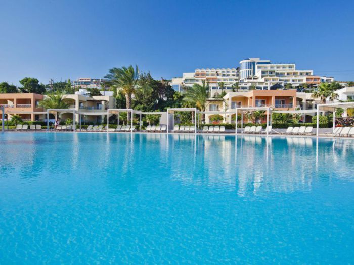 zwembad Hotel Kipriotis Maris Suites