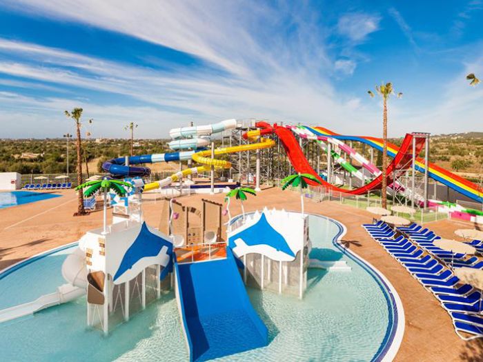 Het waterpark van hotel Globales Bouganvilla